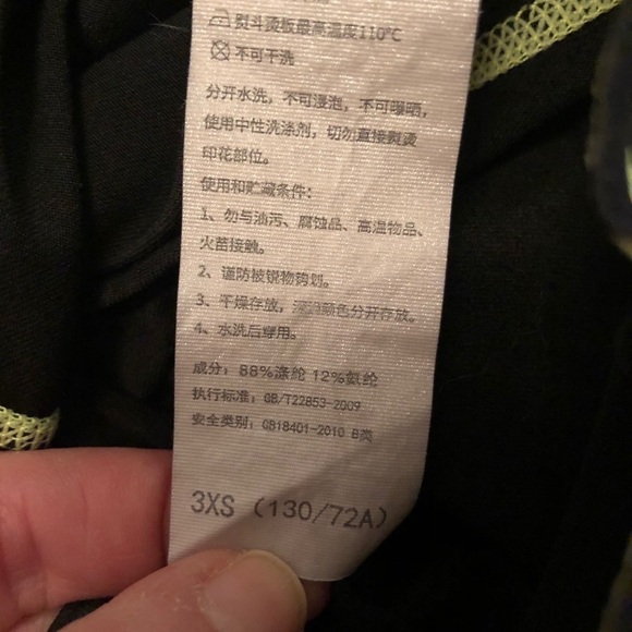 3 pairs of YB leggings/compression pants - Picture 3 of 8